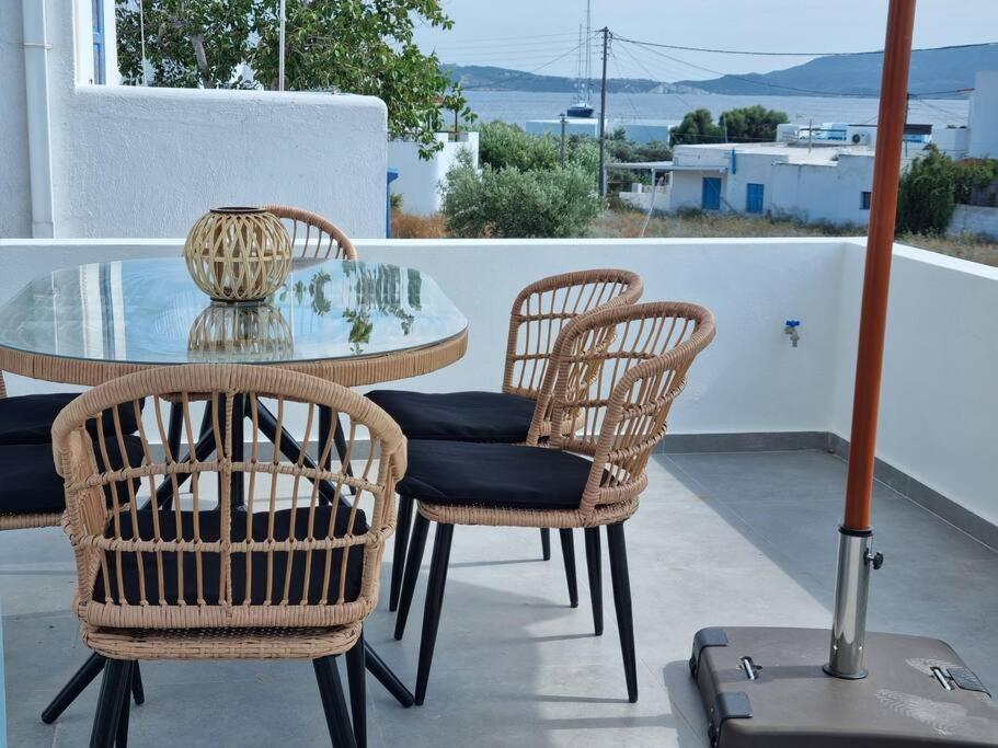 Kryni Deluxe Houses Adamantas  Exterior photo